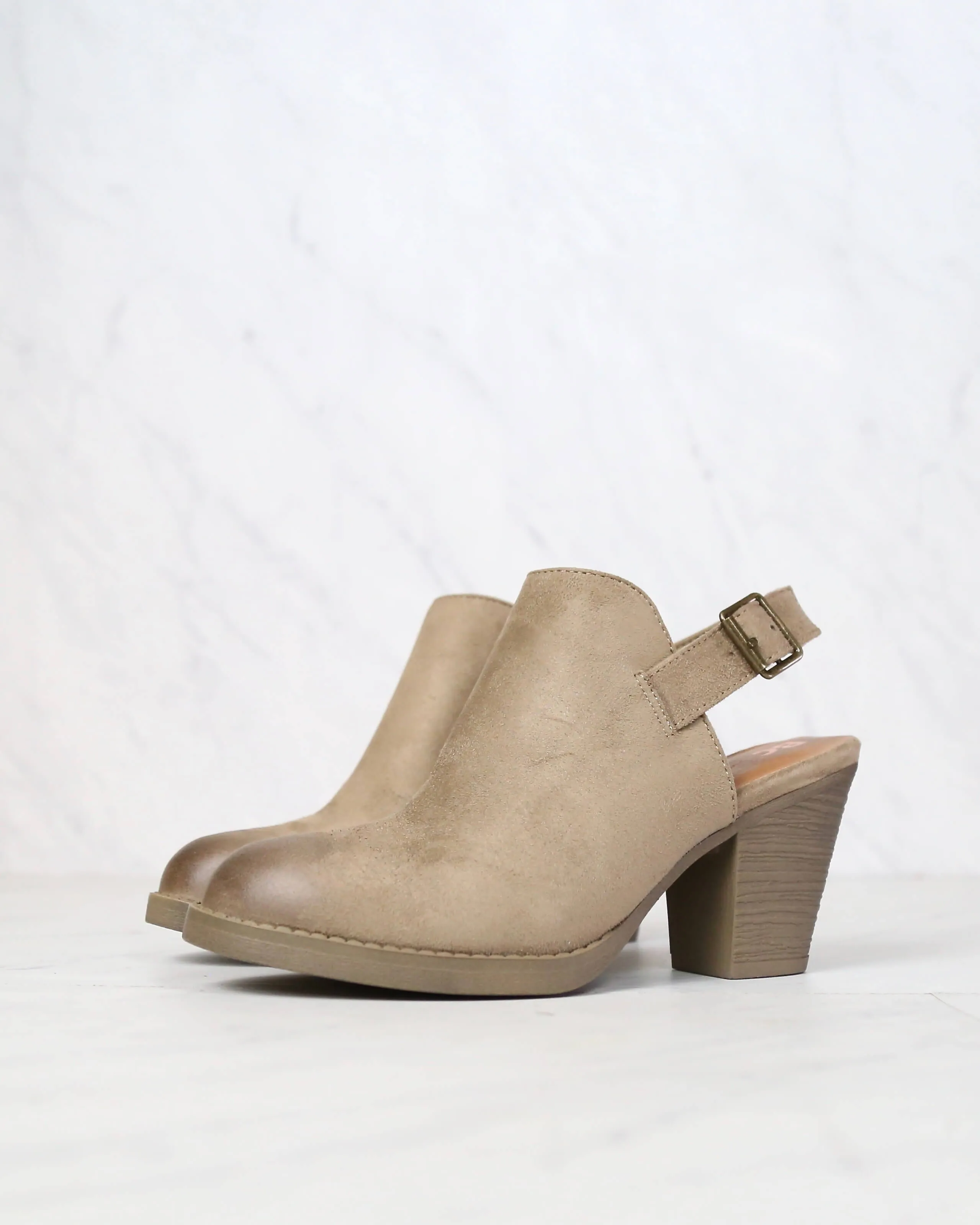 Final Sale - BC Footwear - Like Clockwork Clogs in Sand