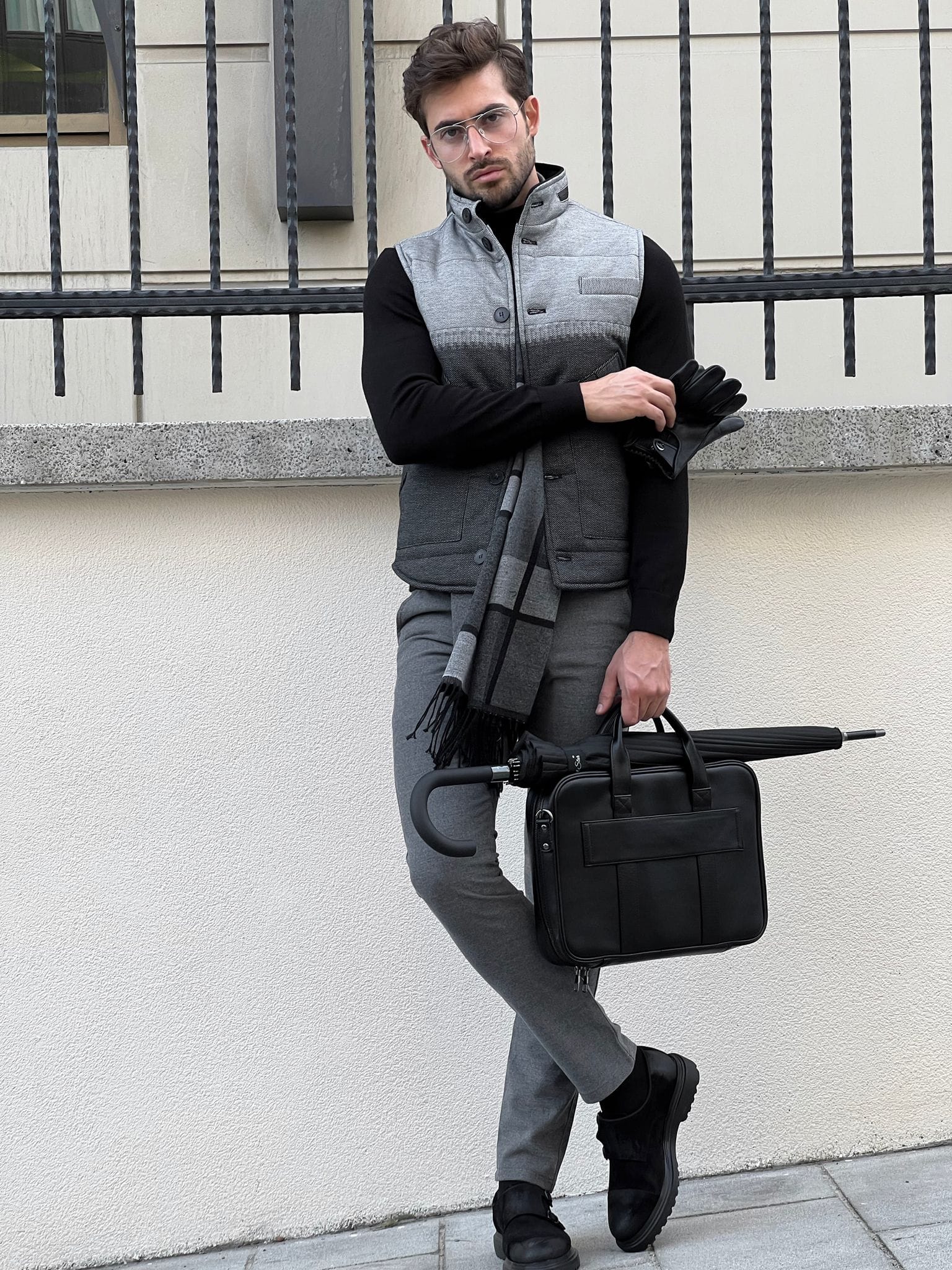 Inflatable Down Pocket Grey Vest