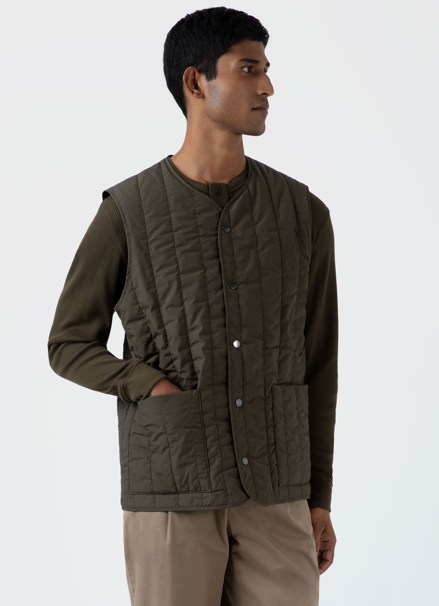 Men's Quilted Liner Gilet in Dark Olive