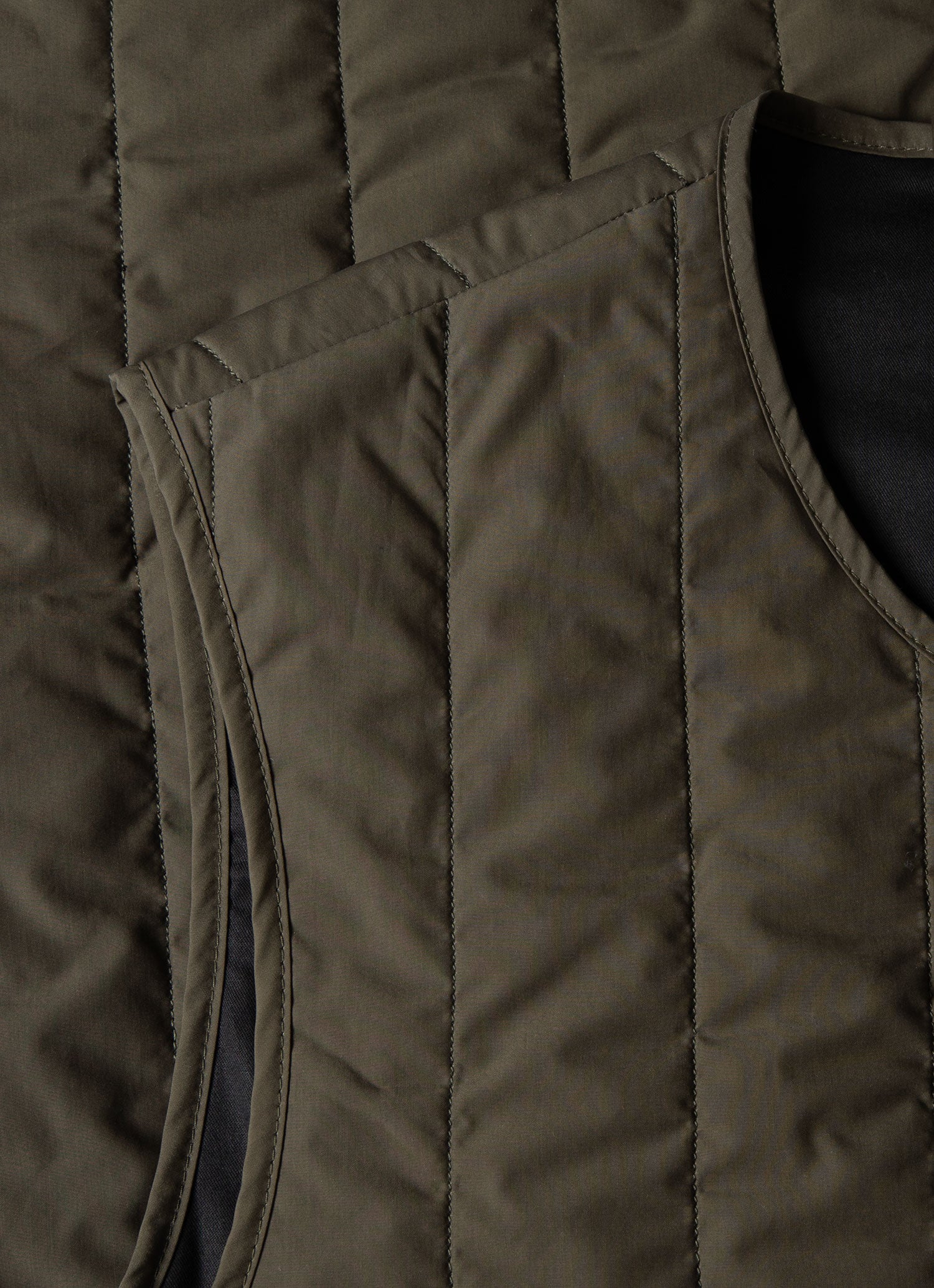 Men's Quilted Liner Gilet in Dark Olive