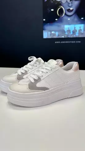 Tenis blanco 1