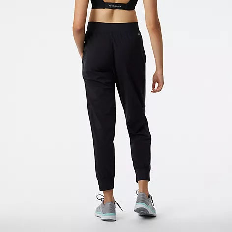 W New Balance Accelerate Pant BK M