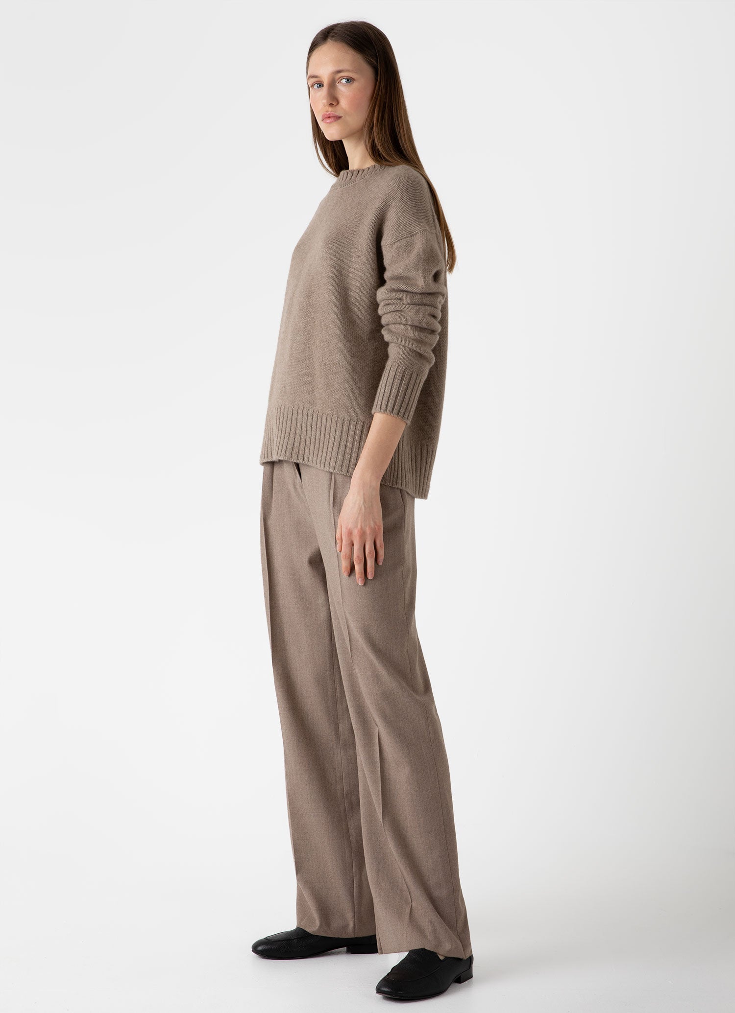 Women's Roxburgh Cashmere Jumper in Natural Brown